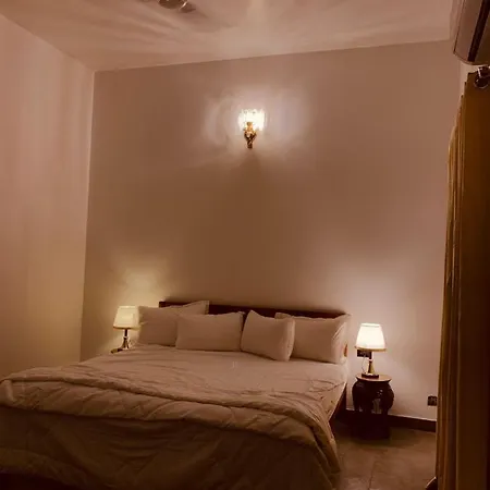 Elzas Fort Inn Kochi Room photo