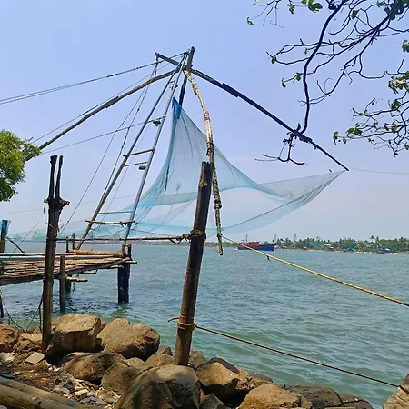Elzas Fort Inn Kochi Exterior photo
