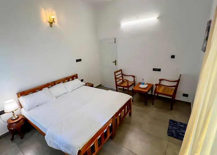 Elzas Fort Inn