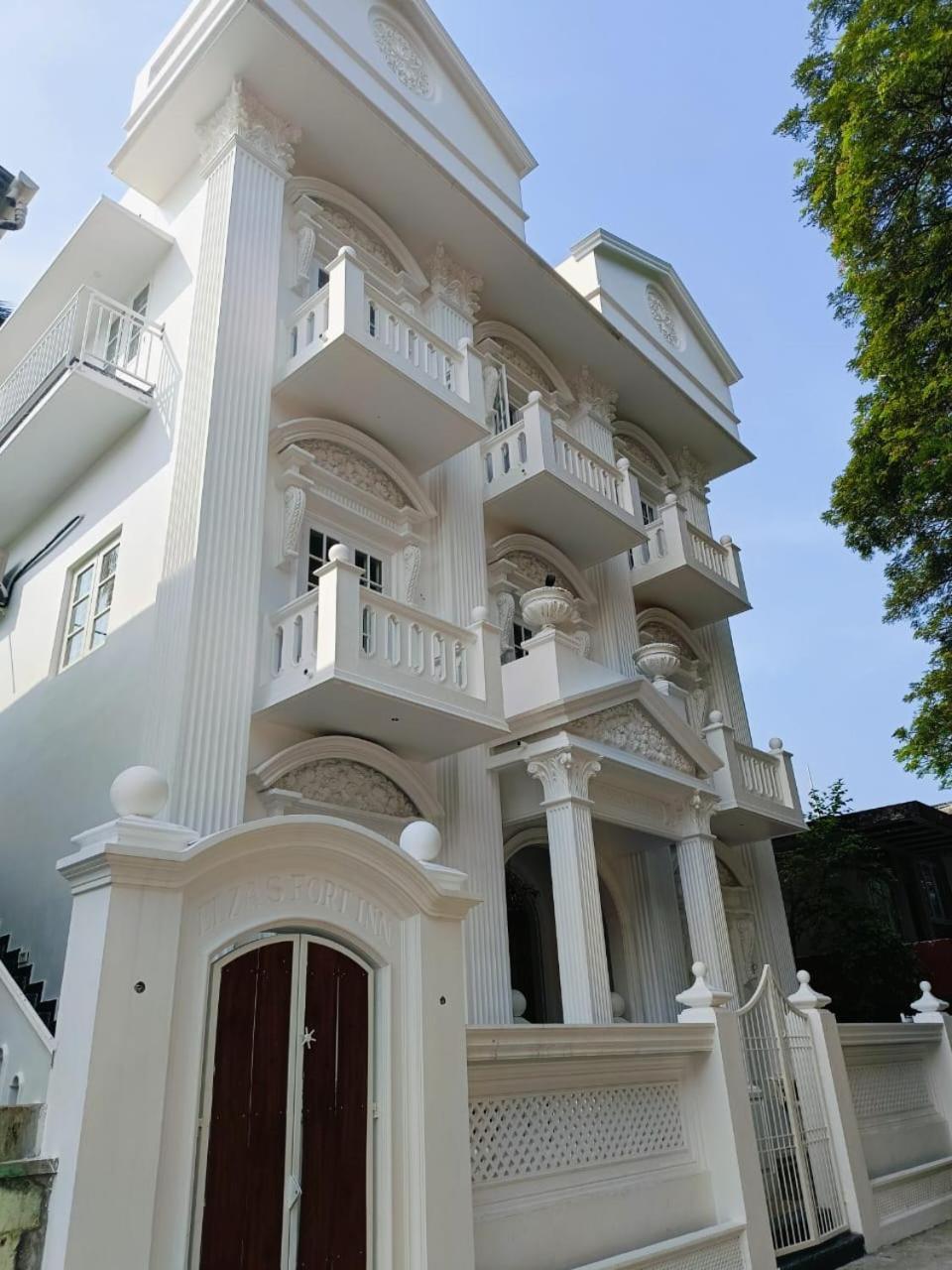 Elzas Kochi